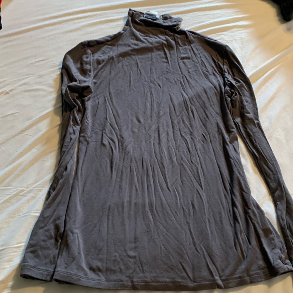 Womens mock neck shirt